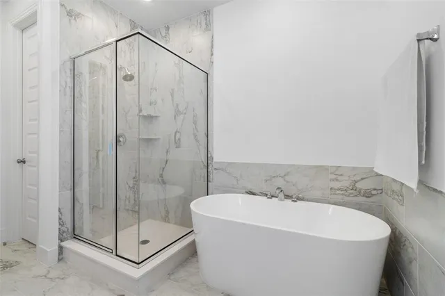 $2,900 | 4005 Crossroads Court, Oak Point, TX 75068