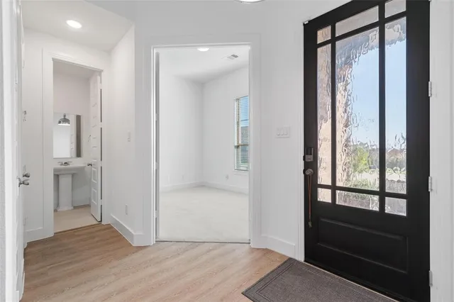 $2,900 | 4005 Crossroads Court, Oak Point, TX 75068