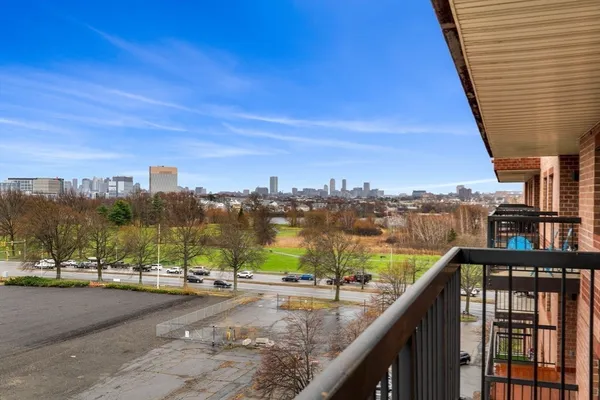$629,000 | 3920 Mystic Valley Parkway, Unit 704, Medford, MA 02155