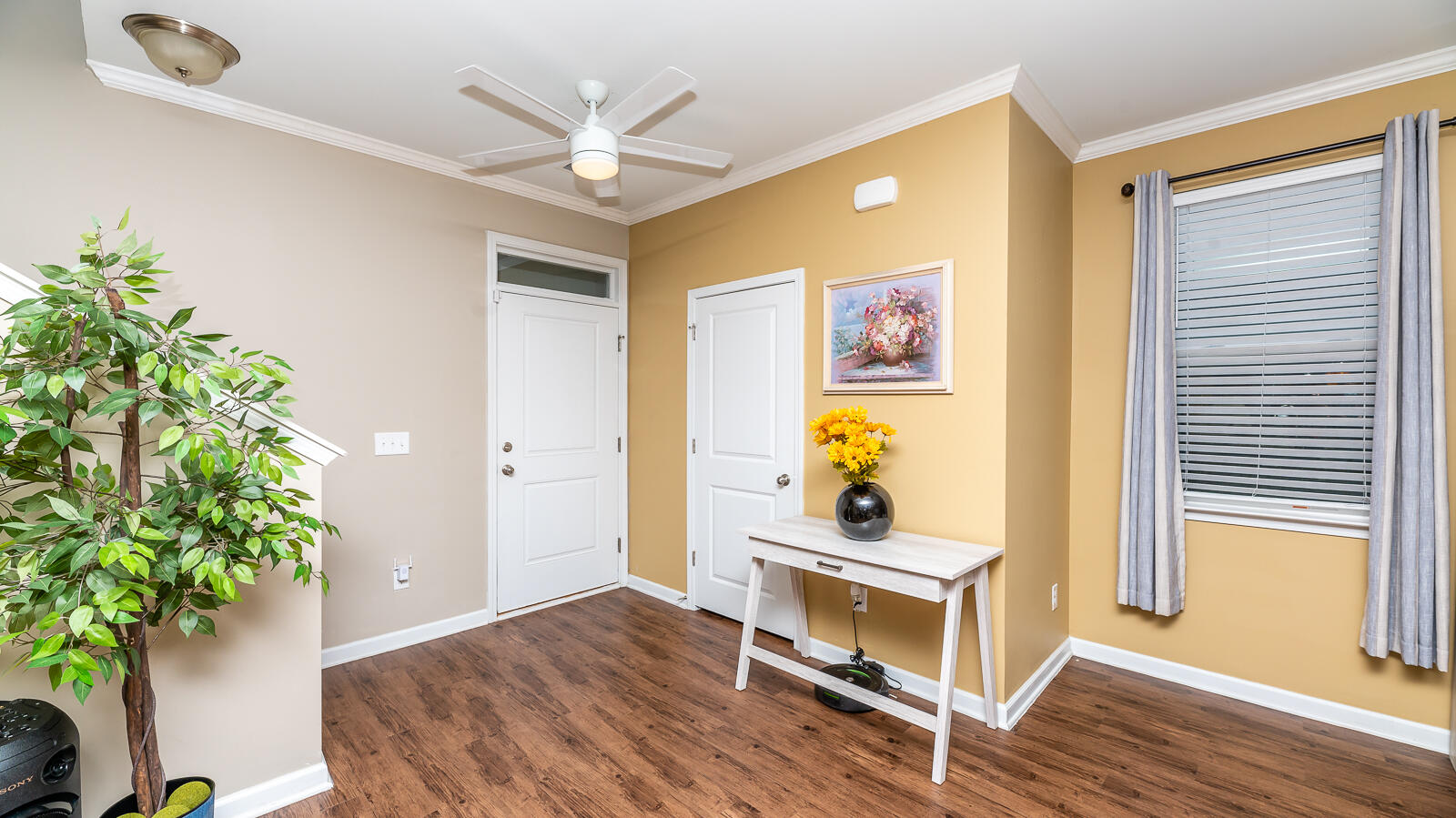 509 Wayton Circle Moncks Corner, SC 29461 - Photo 3 of 42 509 Wayton Circle (4 of 27)