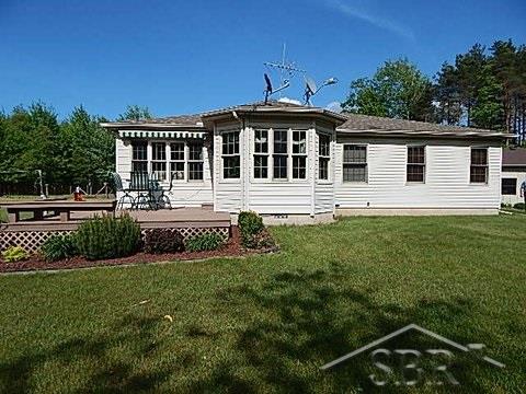 4094 Oak Road Vassar, MI 48768 - Photo 18 of 24 31244656-17.JPG