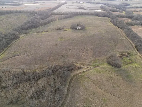 $1,683,000 | Georgeville Road, Cowgill, MO 64637