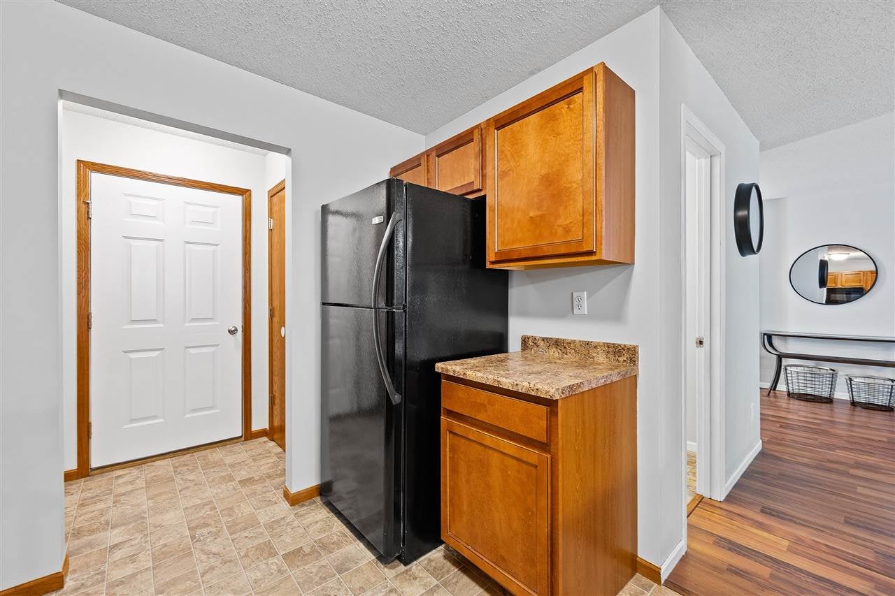 3545 Stoney Point Road Southwest Cedar Rapids, IA 52404 - Photo 12 of 37 Gallery Image 12