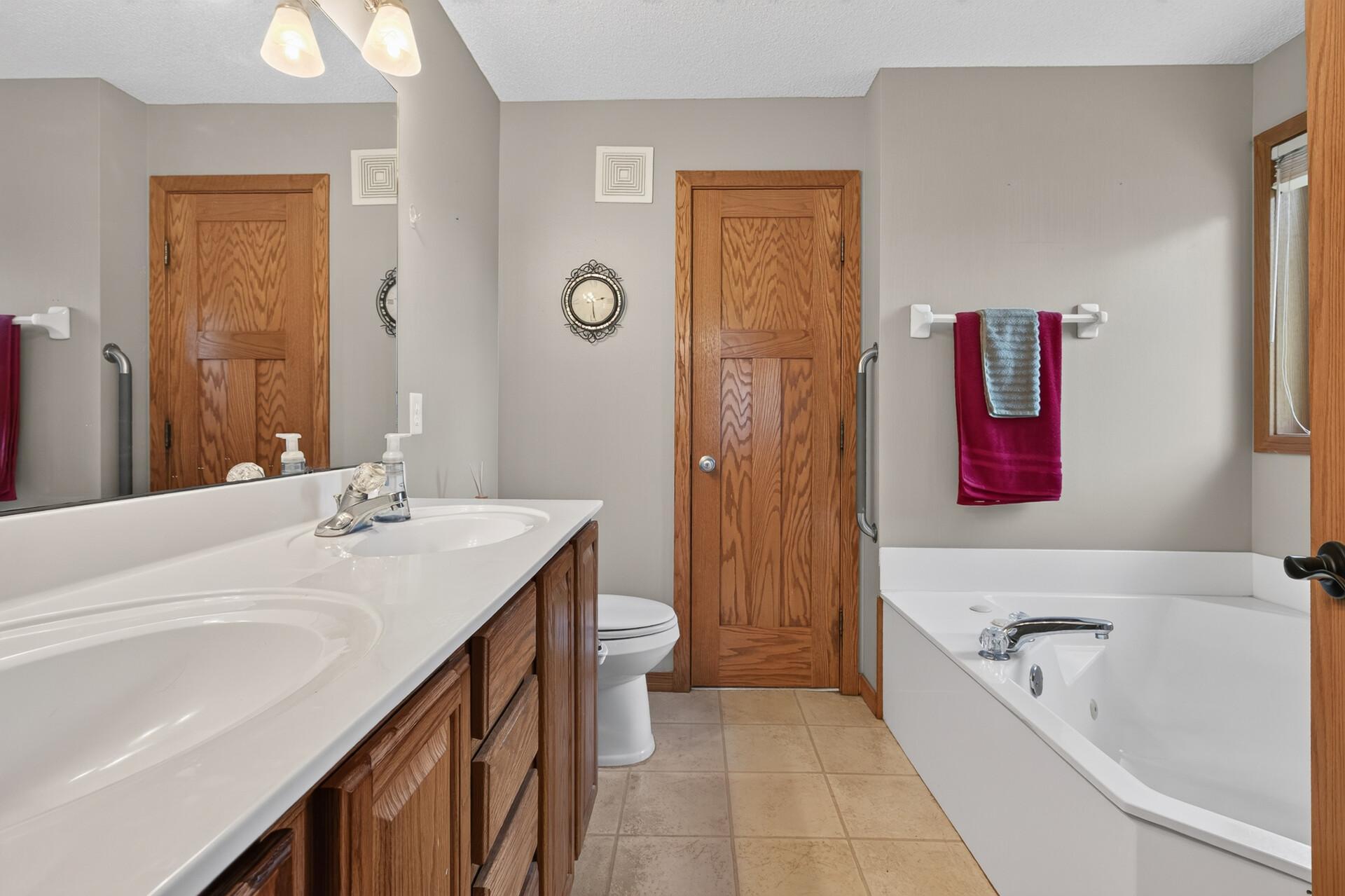 18810 Inca Avenue Lakeville, MN 55044 - Photo 25 of 50