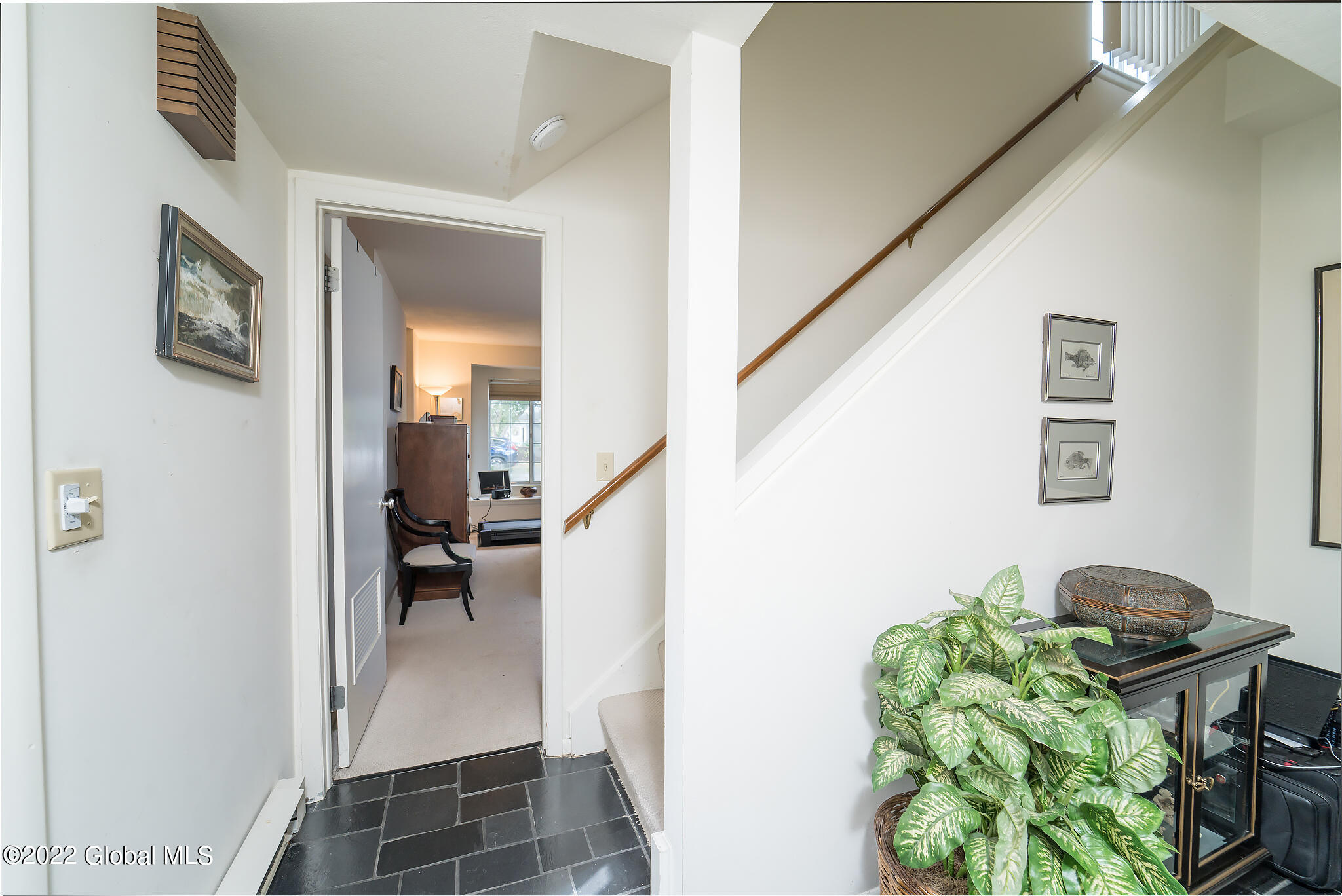 34 Oak Road Bethlehem, NY 12054 - Photo 16 of 39 4E4A3879-0FA5-461D-842A-64F792AC8AB1