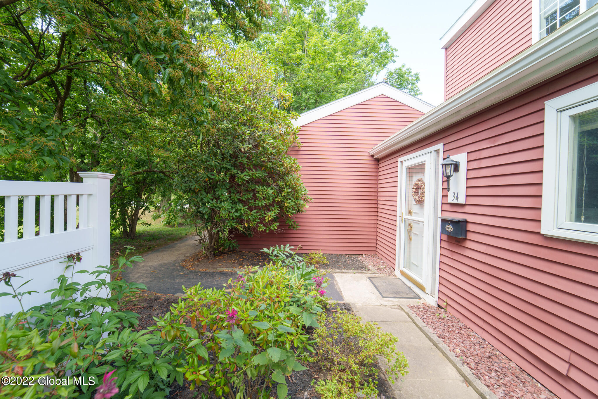 34 Oak Road Bethlehem, NY 12054 - Photo 30 of 39 E348C451-CC9C-4093-A8E6-4C6FCAE63461