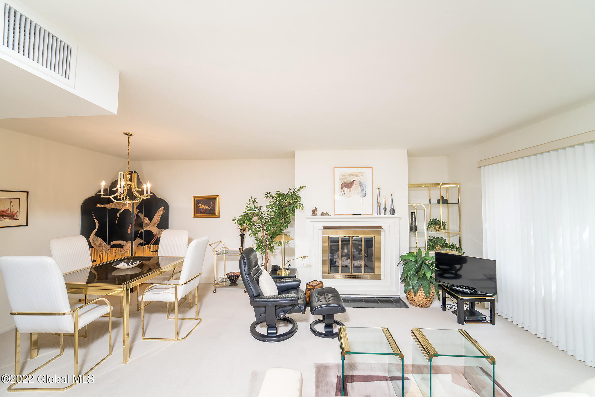 34 Oak Road Bethlehem, NY 12054 - Photo 7 of 39 3B2636B2-4804-4A7E-9767-439BD4EA83DA