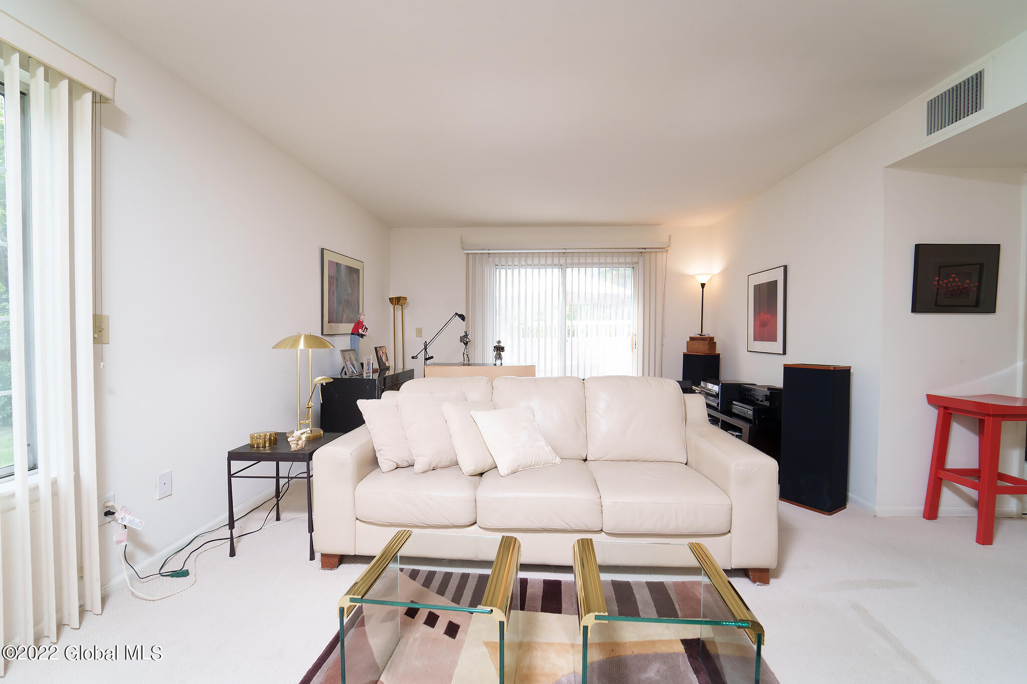 34 Oak Road Bethlehem, NY 12054 - Photo 9 of 39 46B59369-3A10-4A67-83A8-A5B7A338B8E2