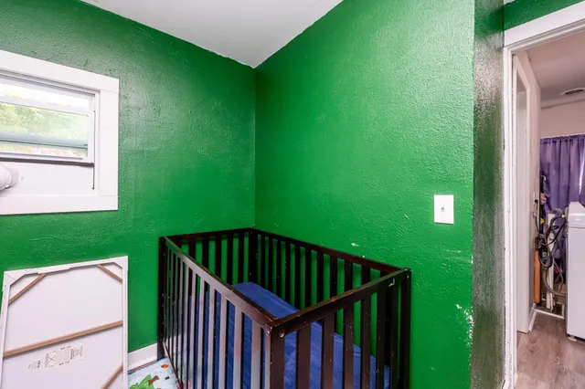 $117,900 | 307 East Telegraph Street, Dowagiac, MI 49047