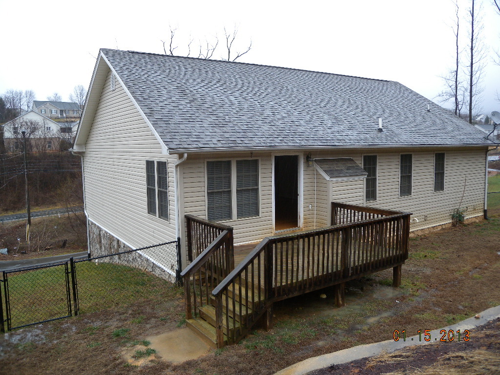 3853 Read Mountain Road Cloverdale, VA 24077 - Photo 25 of 26 048
