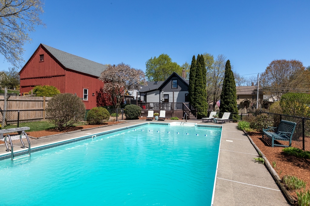 14 Cook Street Douglas, MA 01516 - Photo 7 of 36