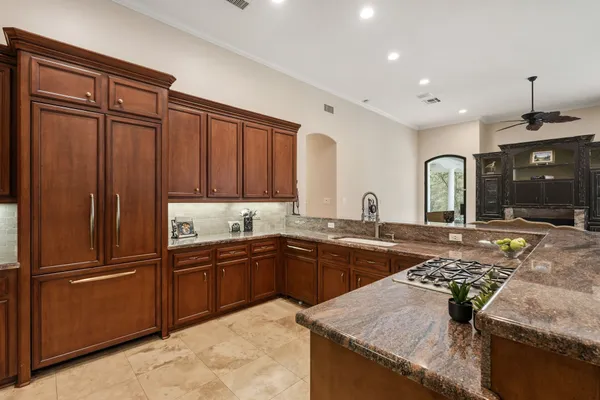 $1,790,000 | 55 South Benton Woods Circle, The Woodlands, TX 77382