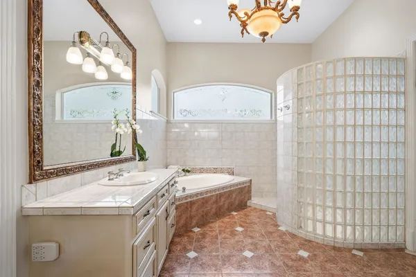 $1,630,000 | 55 South Benton Woods Circle, The Woodlands, TX 77382