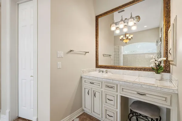 $1,790,000 | 55 South Benton Woods Circle, The Woodlands, TX 77382