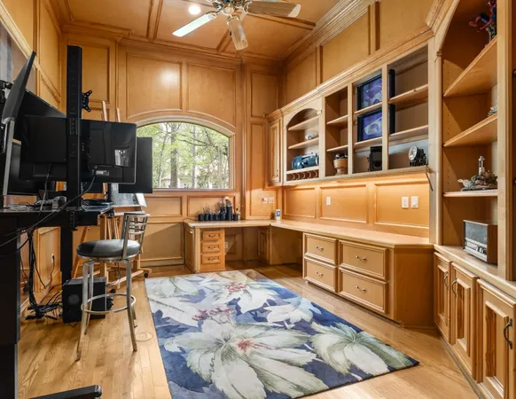 $1,630,000 | 55 South Benton Woods Circle, The Woodlands, TX 77382