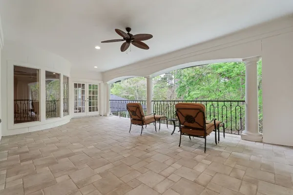 $1,630,000 | 55 South Benton Woods Circle, The Woodlands, TX 77382