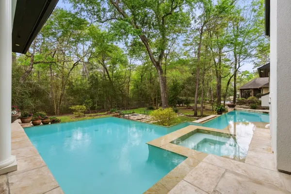 $1,630,000 | 55 South Benton Woods Circle, The Woodlands, TX 77382
