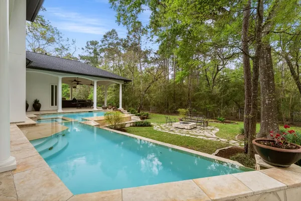 $1,630,000 | 55 South Benton Woods Circle, The Woodlands, TX 77382