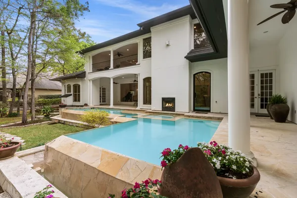 $1,790,000 | 55 South Benton Woods Circle, The Woodlands, TX 77382