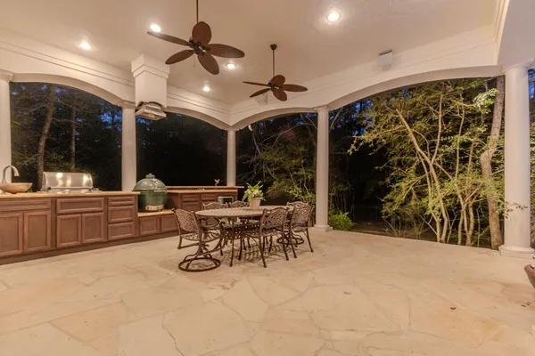 $1,630,000 | 55 South Benton Woods Circle, The Woodlands, TX 77382