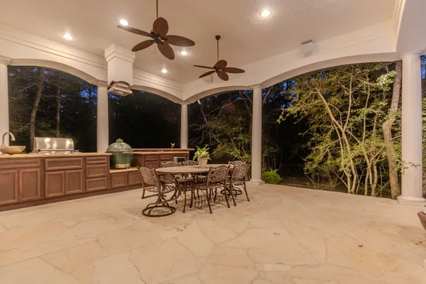 $1,790,000 | 55 South Benton Woods Circle, The Woodlands, TX 77382