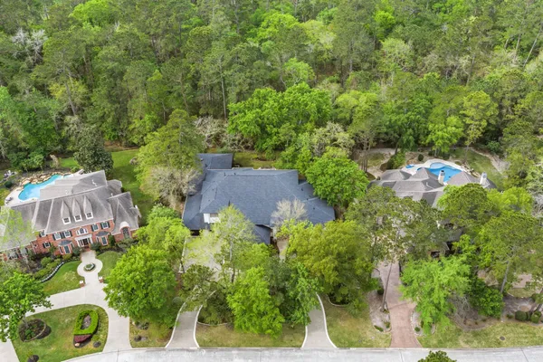 $1,790,000 | 55 South Benton Woods Circle, The Woodlands, TX 77382