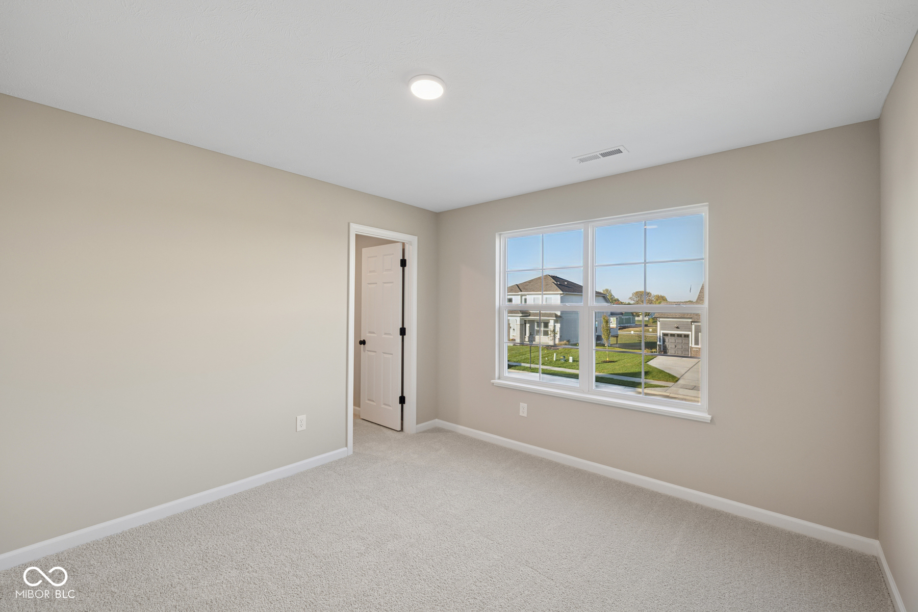 1033 Ridgevine Road Greenwood, IN 46143 - Photo 11 of 23 Gallery Image 11