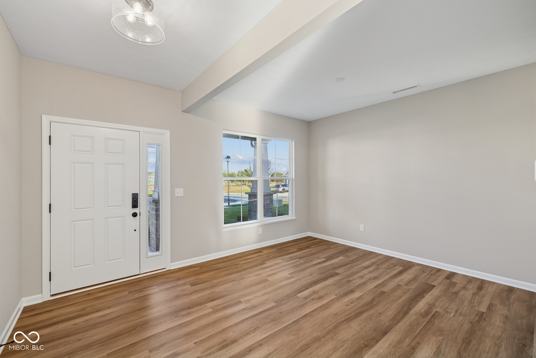 1033 Ridgevine Road Greenwood, IN 46143 - Photo 2 of 23 Gallery Image 2