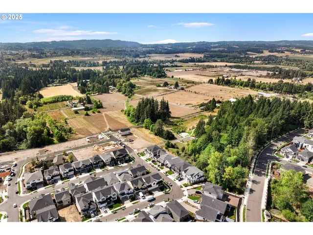 $1,050,000 | 15204 Southwest Flatcreek Lane, Tigard, OR 97224