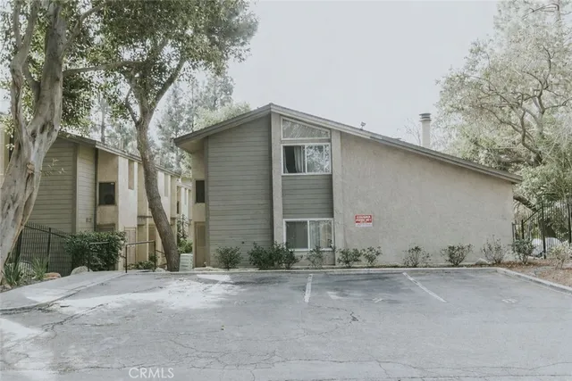 $2,350 | 4900 East Chapman Avenue, Unit 78, Orange, CA 92869