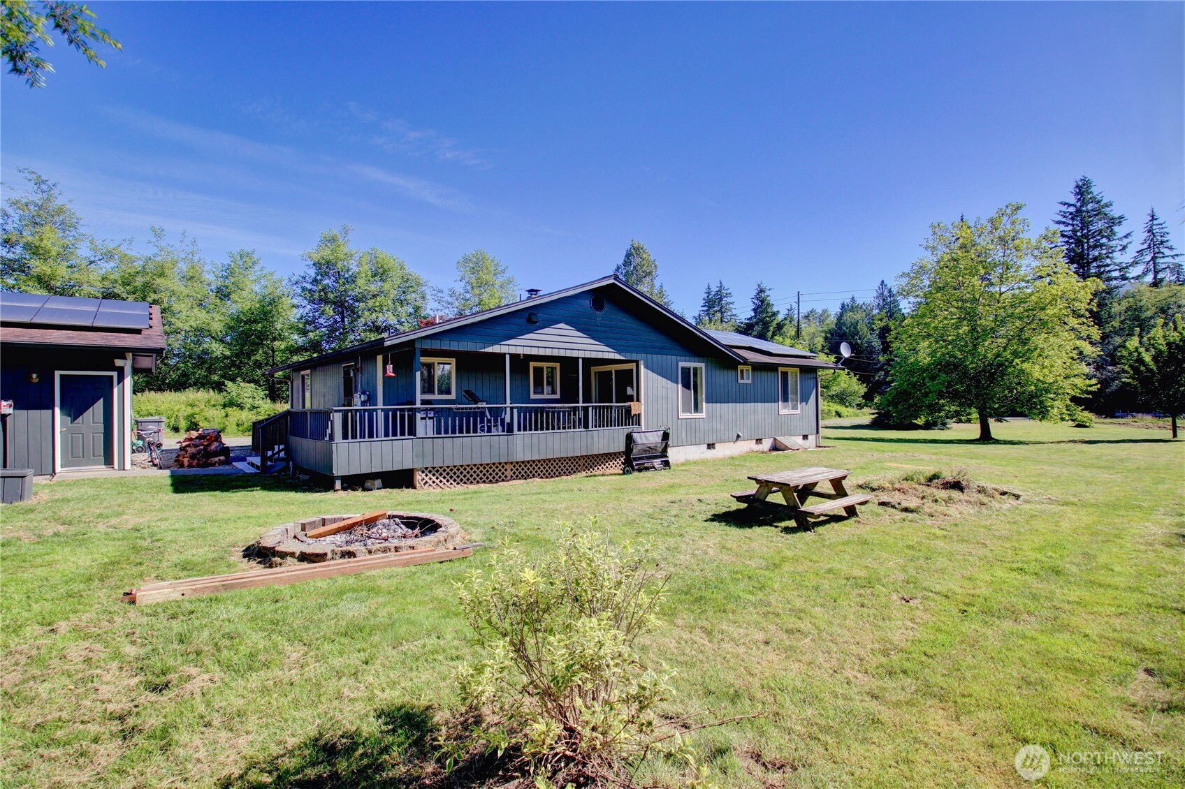 3046 Old Highway 99 North Road Burlington, WA 98233 - Photo 3 of 39