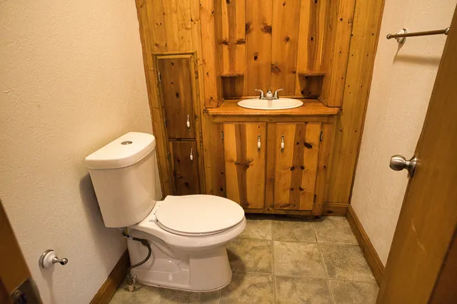 $279,000 | 6379 County Road 3, Sweeny, TX 77480