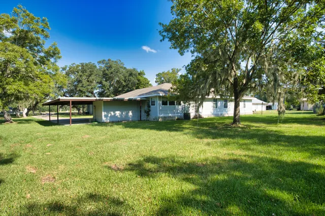 $279,000 | 6379 County Road 3, Sweeny, TX 77480