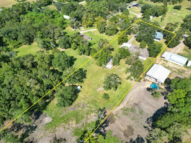 $279,000 | 6379 County Road 3, Sweeny, TX 77480