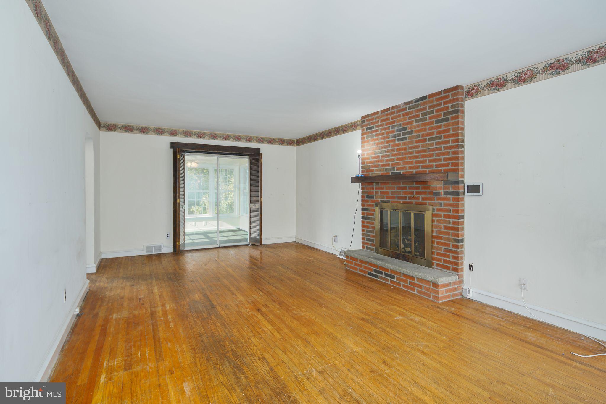 1815 Narberth Avenue Haddon Heights, NJ 08035 - Photo 2 of 25