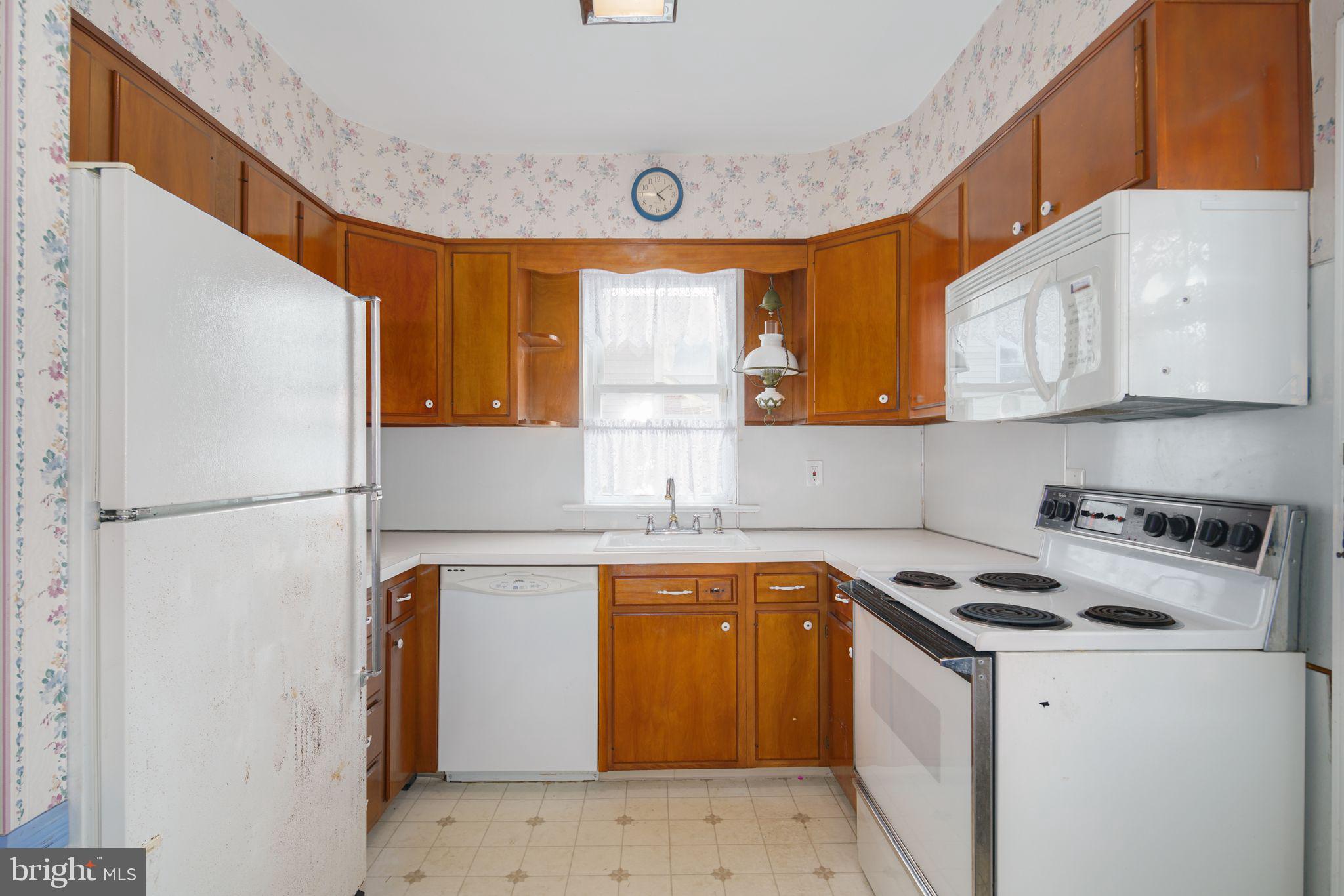 1815 Narberth Avenue Haddon Heights, NJ 08035 - Photo 5 of 25