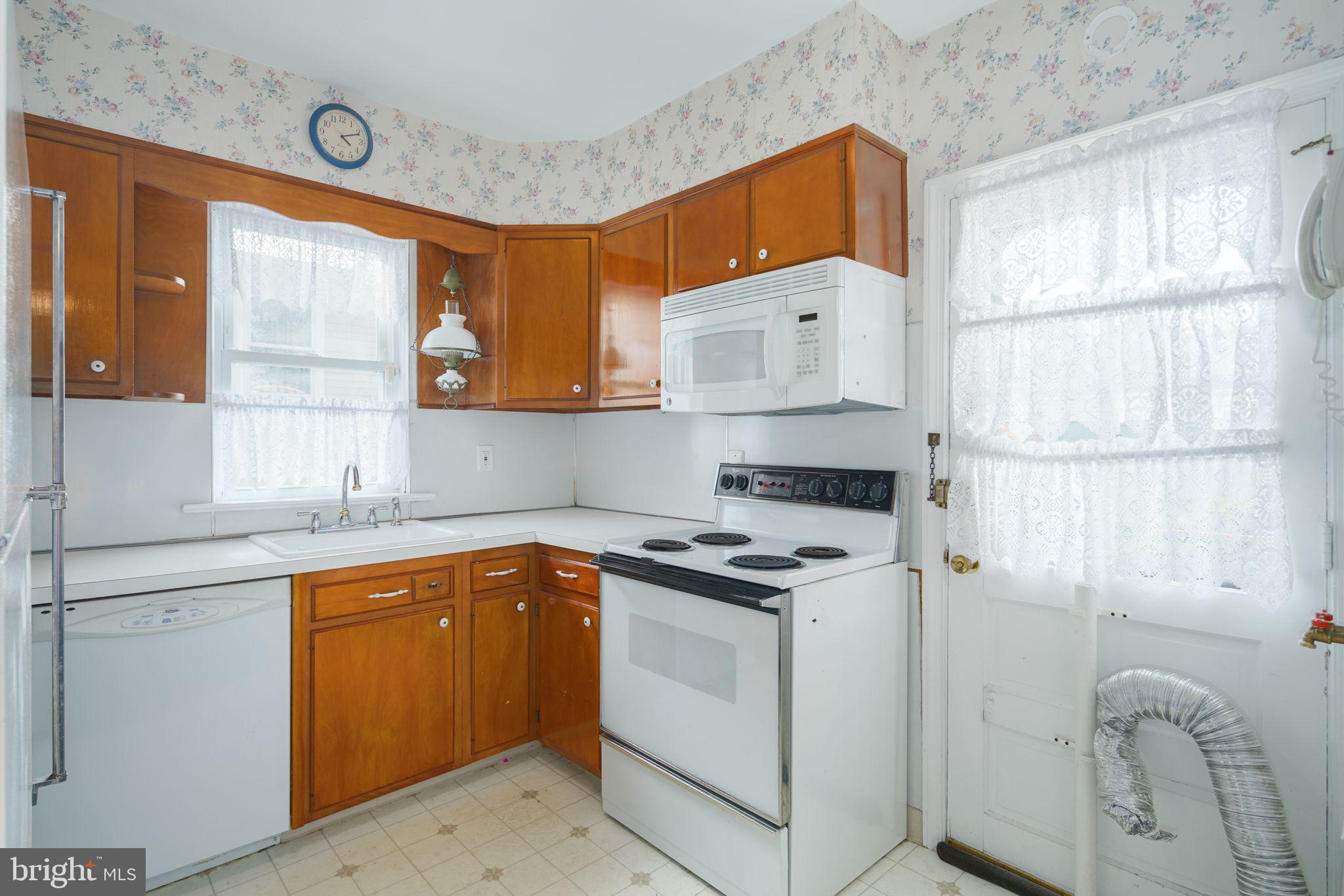 1815 Narberth Avenue Haddon Heights, NJ 08035 - Photo 6 of 25