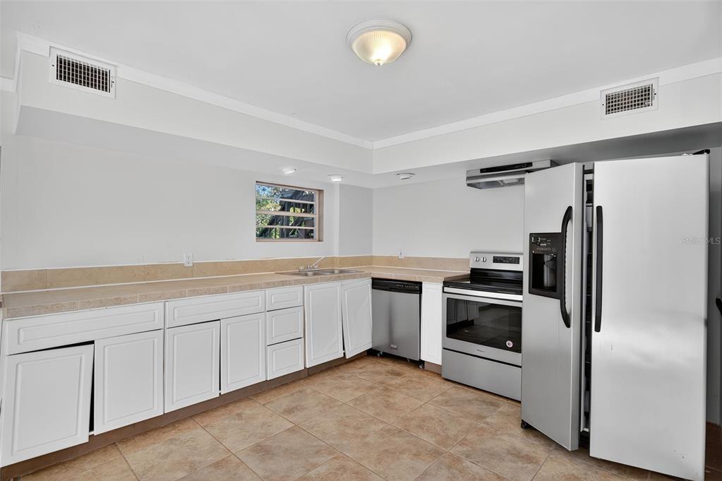 6345 Lost Trail New Port Richey, FL 34653 - Photo 23 of 82