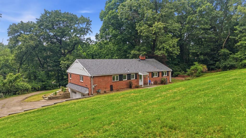 1260 Fox Chapel Road Pittsburgh, PA 15238 - Photo 36 of 40