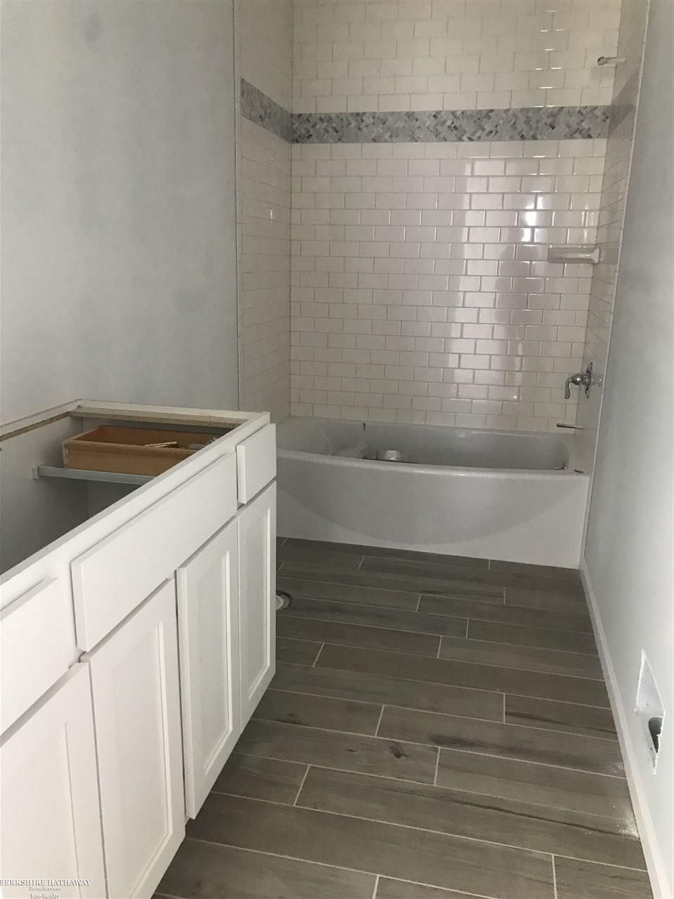15655 Gould Road Allenton, MI 48002 - Photo 10 of 14 31388673-9.JPG