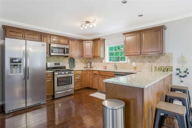 $2,040 | 3211 Flamingo Drive, East Point, GA 30344