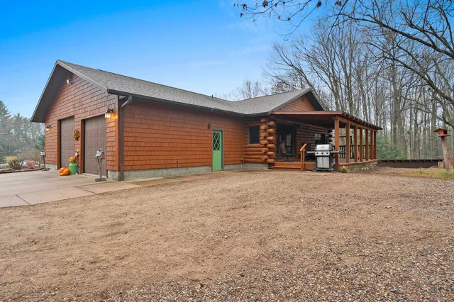 $499,900 | N6339 Airport Road, Bowler, WI 54416