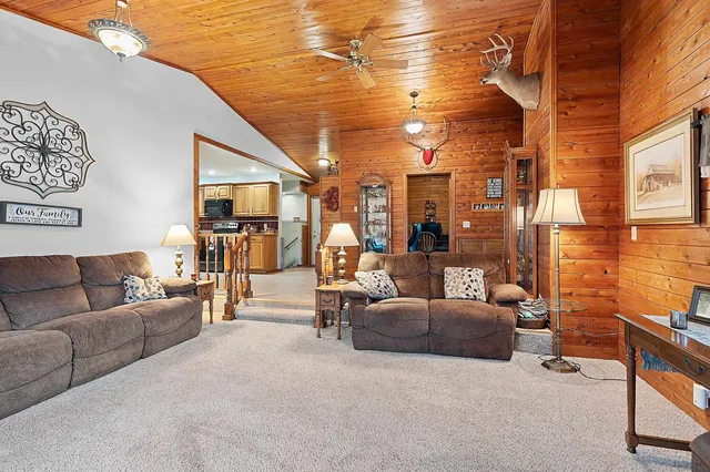 $499,900 | N6339 Airport Road, Bowler, WI 54416
