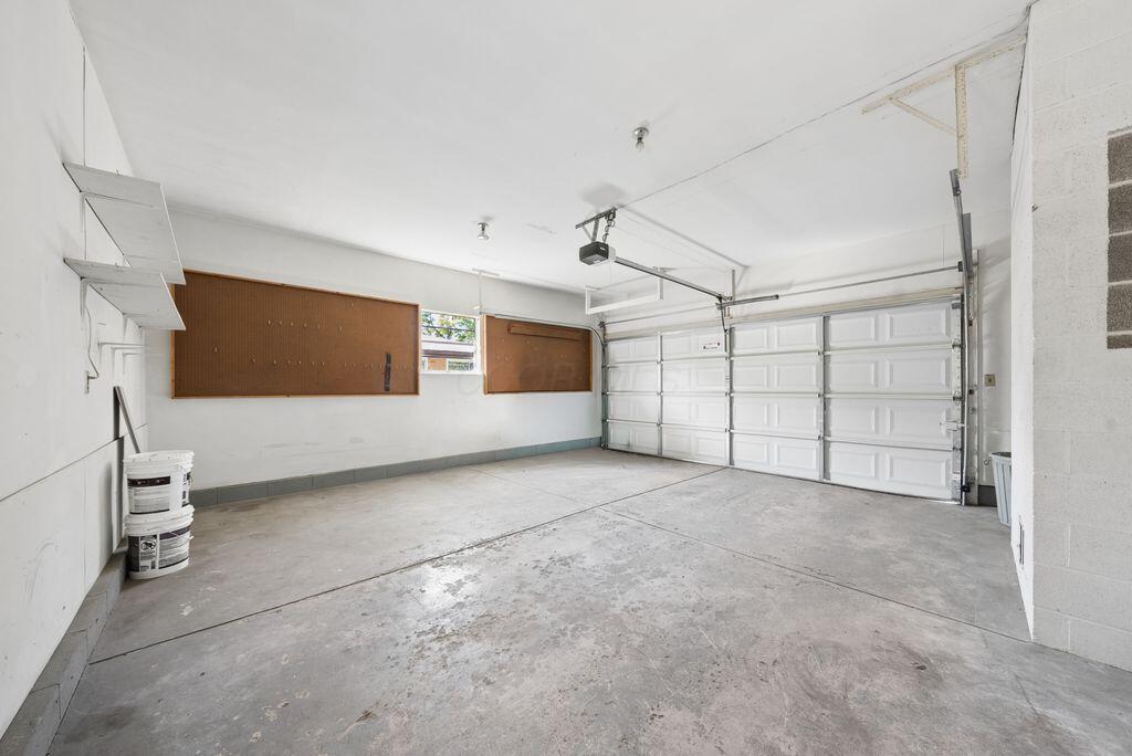 1000 McNaughten Road Columbus, OH 43213 - Photo 50 of 81 2-Car Garage