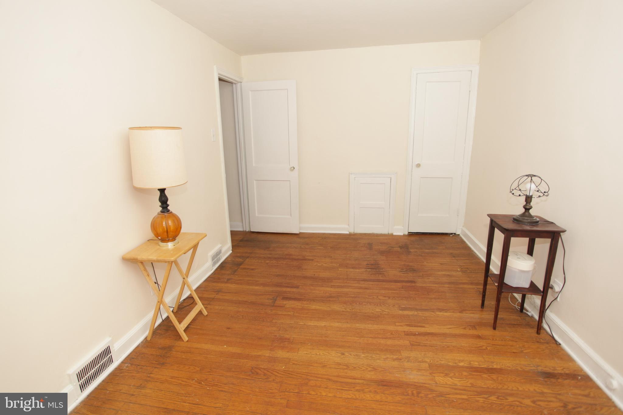 1542 Beverly Road Philadelphia, PA 19138 - Photo 18 of 32 Gallery Image 18