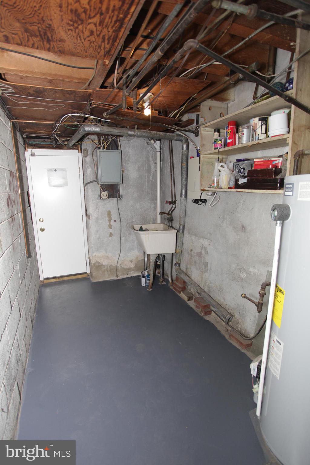 1542 Beverly Road Philadelphia, PA 19138 - Photo 28 of 32 Gallery Image 28