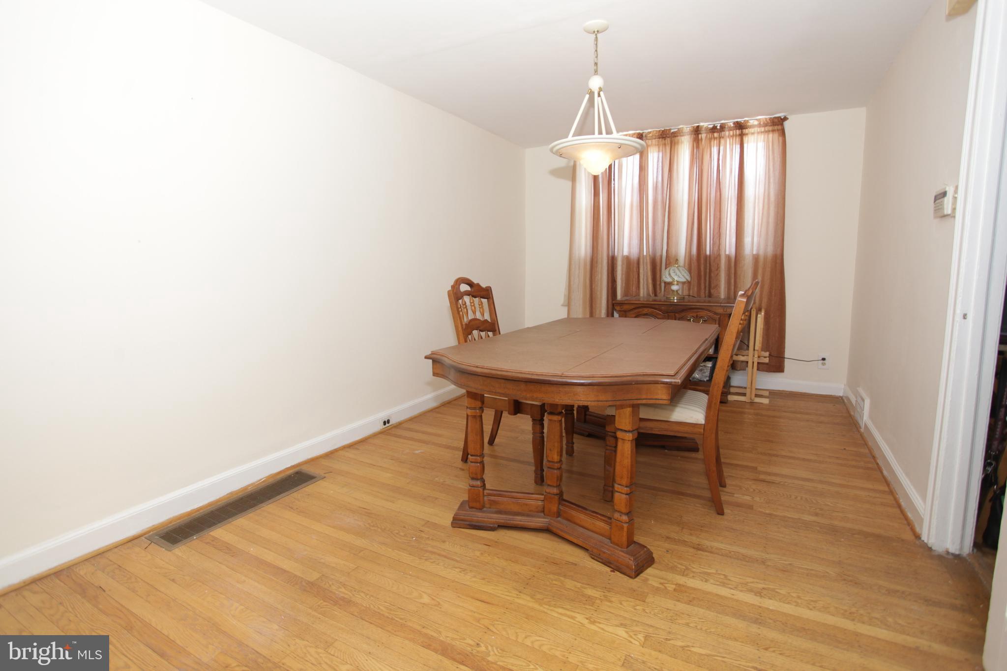 1542 Beverly Road Philadelphia, PA 19138 - Photo 7 of 32 Gallery Image 7