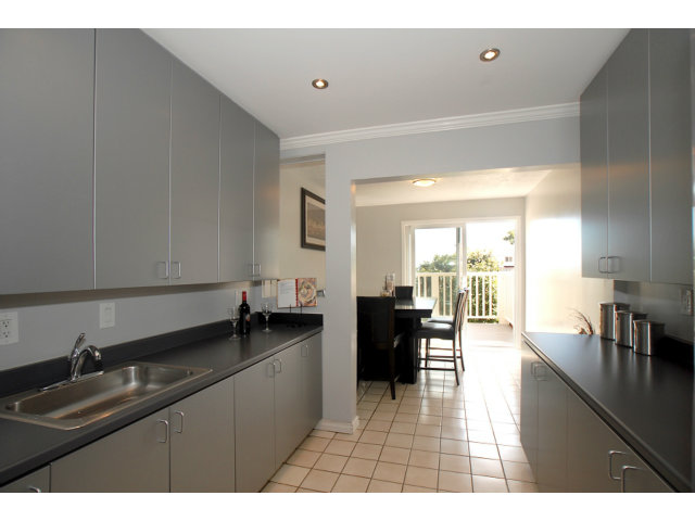 415 Rio Verde Street Daly City, CA 94014 - Photo 3 of 21 Gallery Image 3