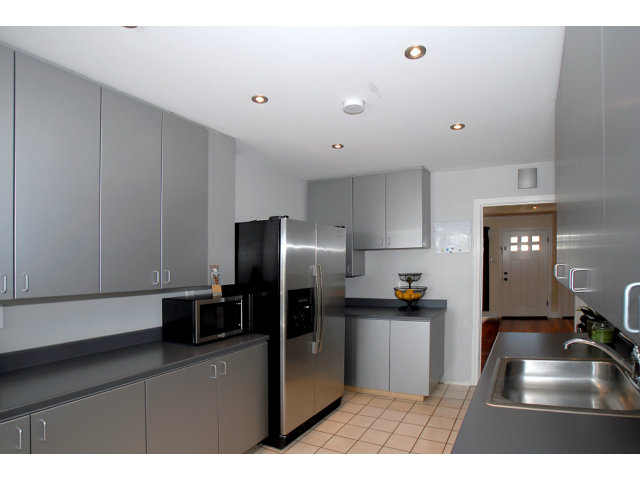 415 Rio Verde Street Daly City, CA 94014 - Photo 4 of 21 Gallery Image 4