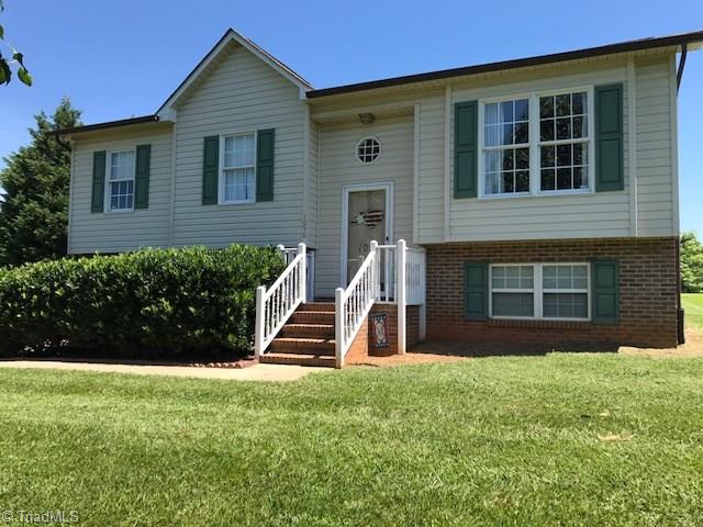 1050 Low Valley Court Rural Hall, NC 27045 - Photo 1 of 16 Gallery Image 1